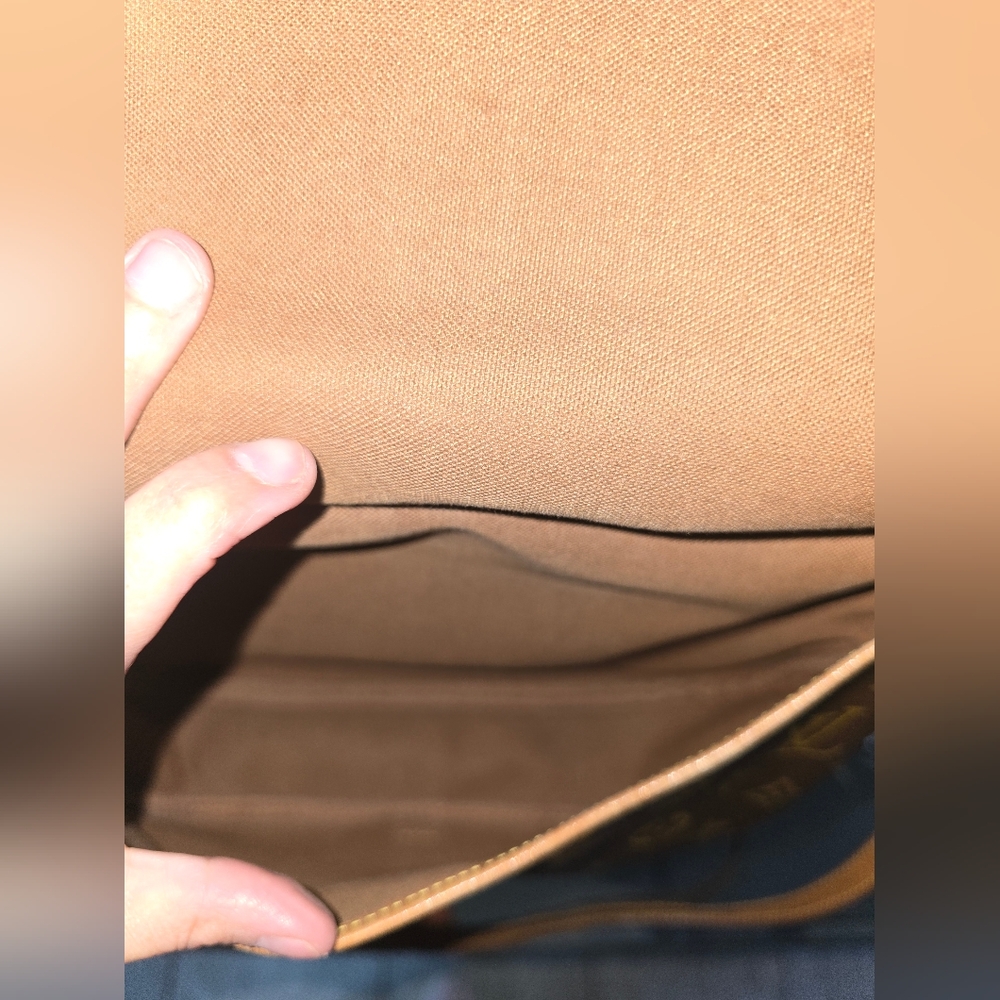 EUC 💯 Authentic Louis Vuitton Saumur 30💓 - Picture 13 of 16